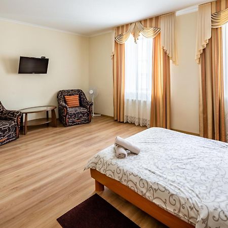 Apartment On Yana Zhizhky 리비프 객실 사진