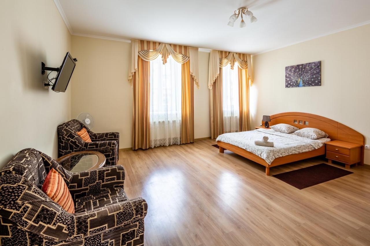 Apartment On Yana Zhizhky 리비프 외부 사진